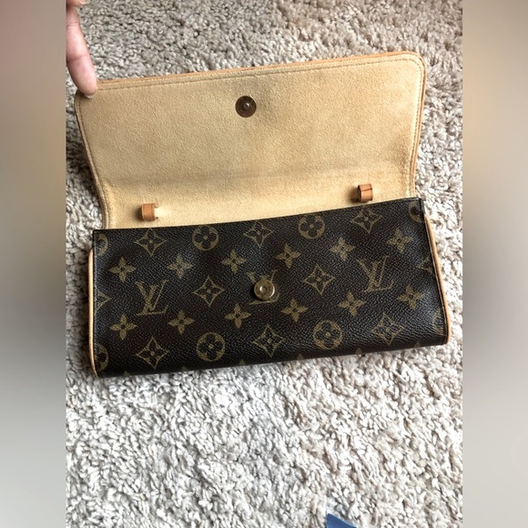 Vintage Louis Vuitton Monogram Pochette GM - Picture 4 of 10